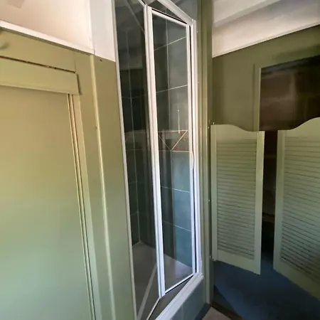 Au Petit Grammont Ambroise Holiday home *
