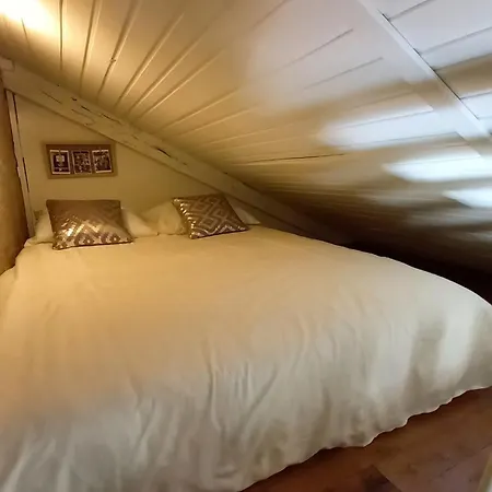 Holiday home Au Petit Grammont Ambroise